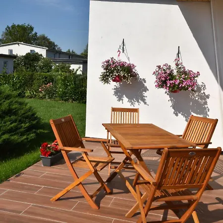 In With Fenced Terrace Holiday home *